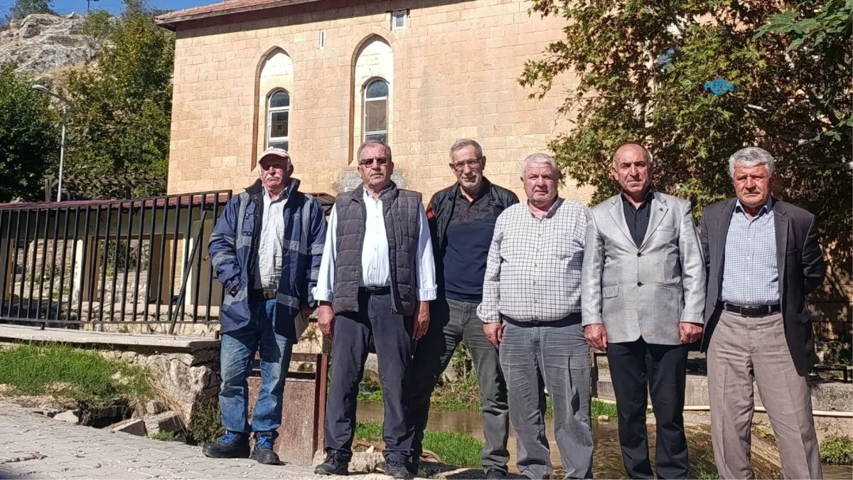 Zey Köyü Muhtarı İsrafil Ay'dan yetkililere çağrı: 'Gelin, bu tarihi mirası birlikte ayağa kaldıralım'