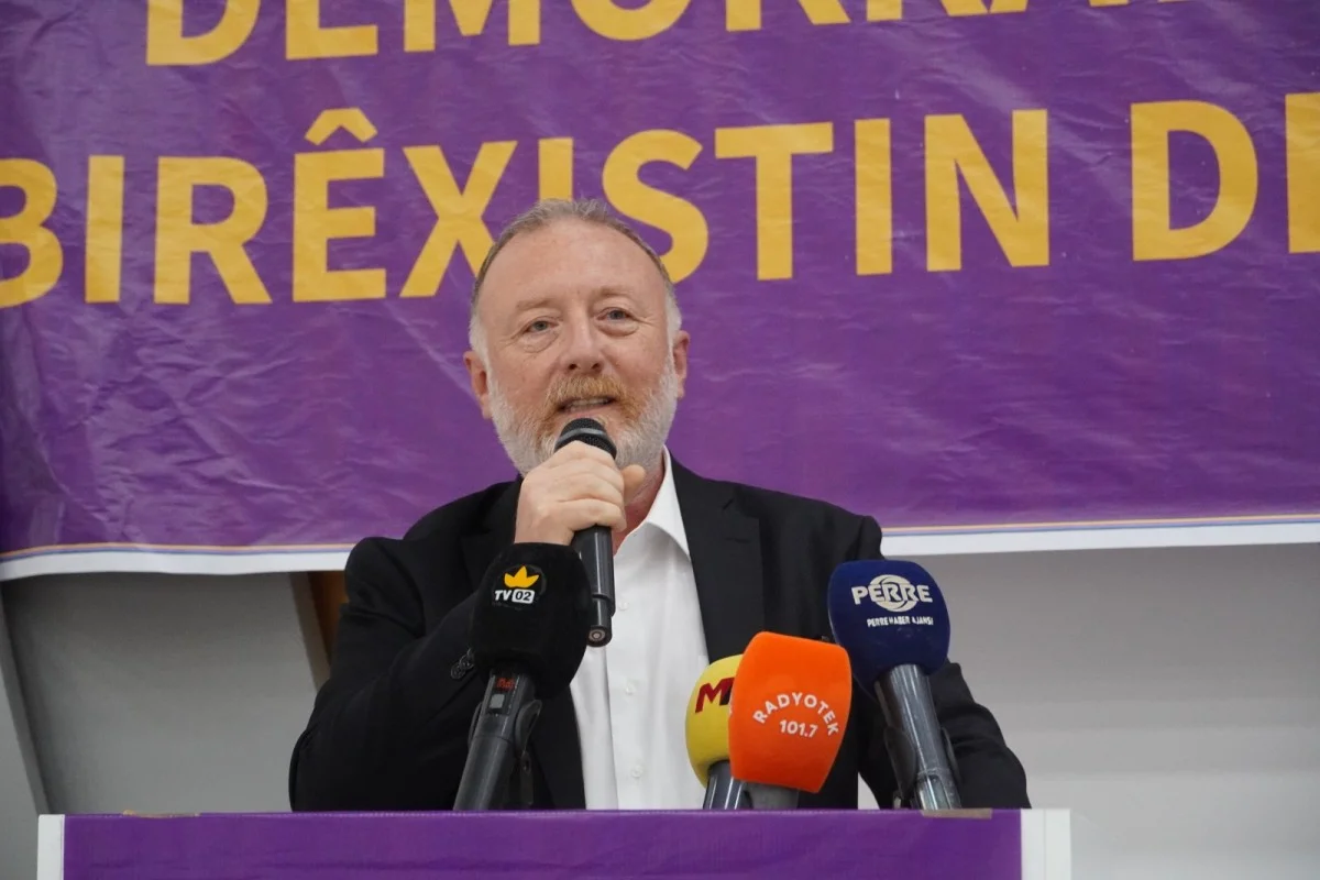 Temelli: 'Kürt meselesinin çözümü Cumhuriyet'in demokratikleşmesinin önünü açacaktır'