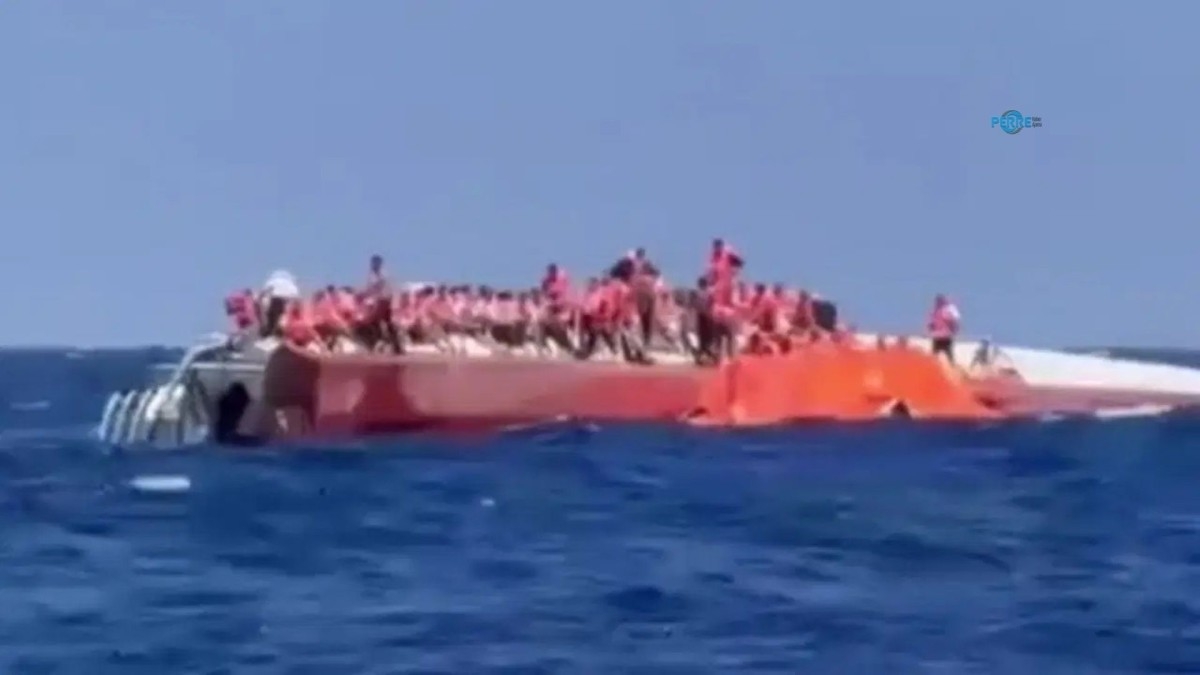 Girne açıklarında 267 kişilik feribot alabora oldu: Üstel can kaybı olduğunu açıkladı