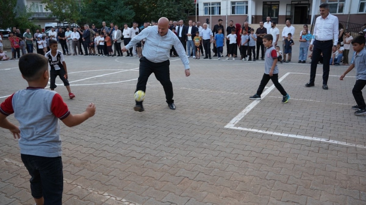Vali Küçük ve Milletvekili Şan, Kahta’nın taleplerini yerinde dinledi
